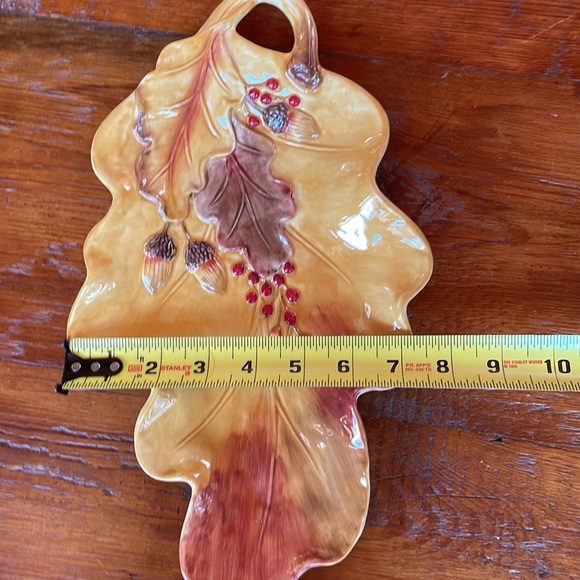 🍂 Oak Leaf w/Acorns and Berries - Picture 8 of 8